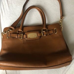 MICHAEL KORS BAG , USED ONCE